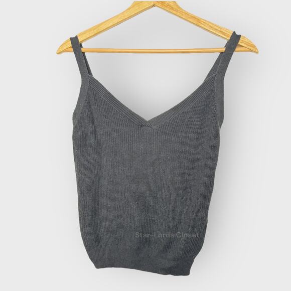 Brandy Melville One Size Grey Ribbed Knit V-Neck Cropped Sweater Tank Soft Girl - Picture 3 of 4